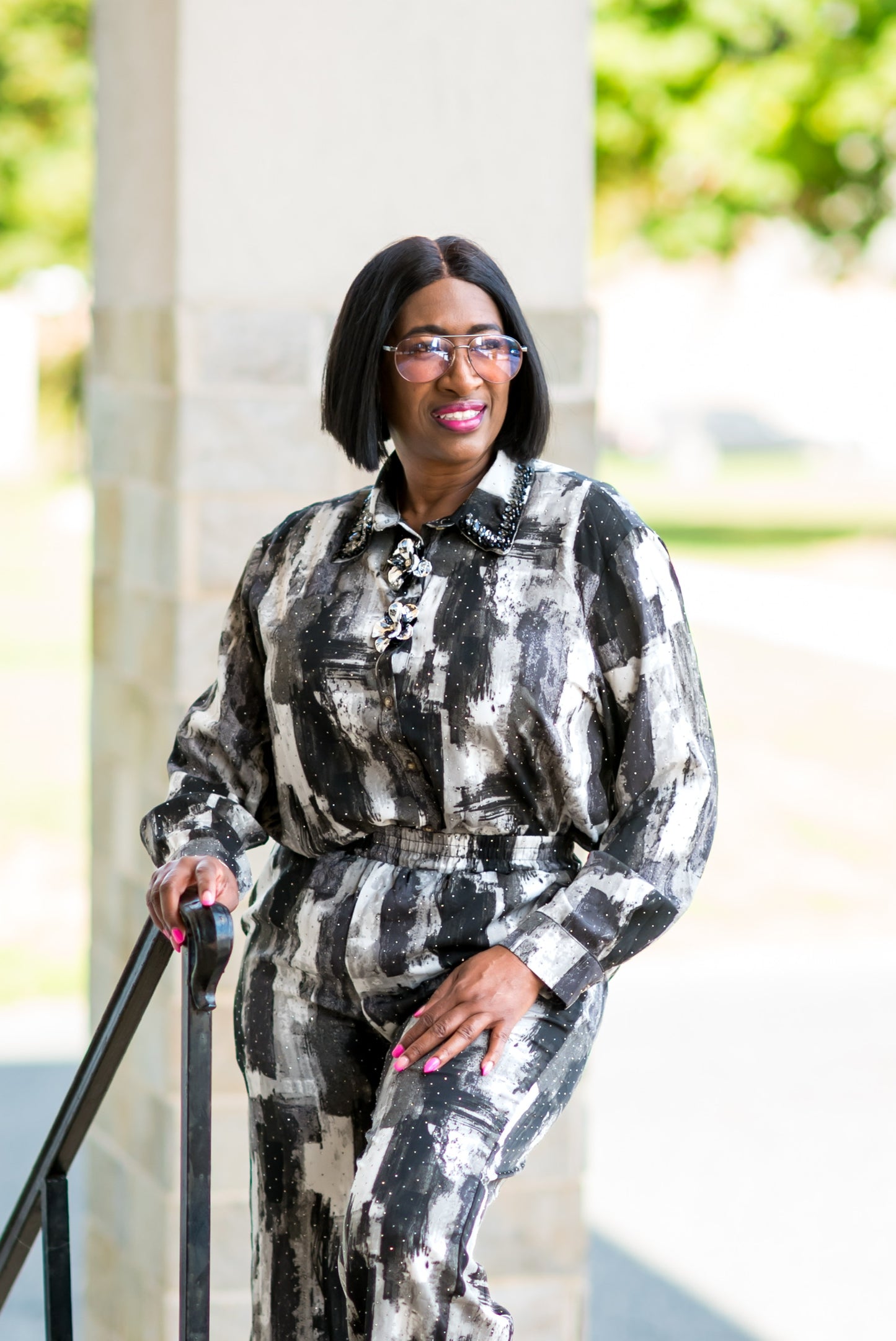 Two-Piece Floral Button  Set